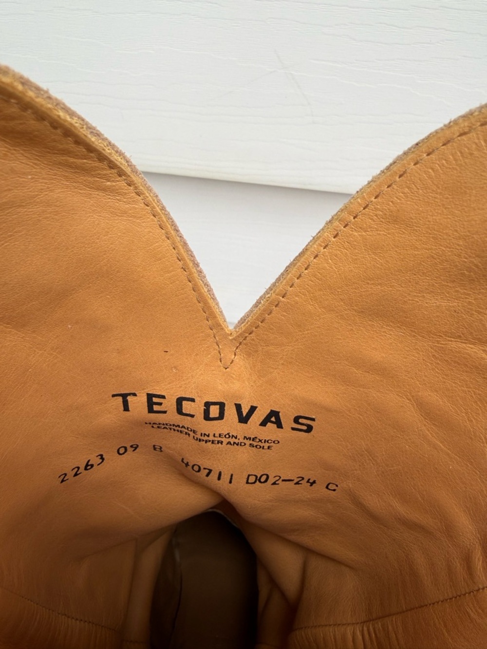 Tecovas Fawn The Annie Suede Cowgirl Boots - Picture 3 of 6